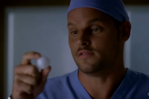 A scene from <i>Grey’s Anatomy</i> where doctors use a ping pong ball in surgery, inspired by real surgery by Dr Shun.