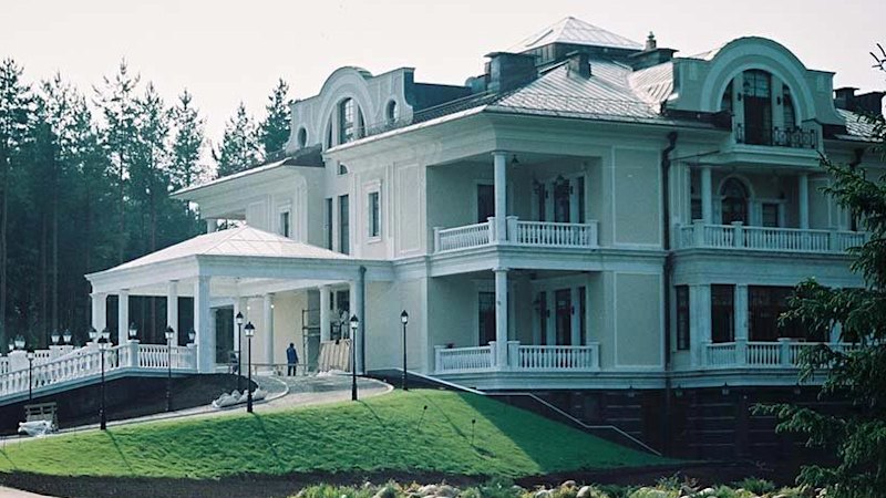 Trump ‘very angry’ after Putin accuses Ukraine of attack on presidential home