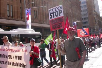 Rob Gowland takes part in a rally in Sydney, 2004, in support of construction workers.