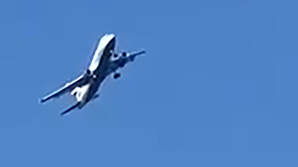 Some passengers screamed as the aircraft began to tilt from side to side.