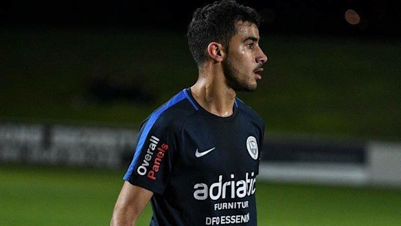 Bahraini refugee Hakeem Al-Araibi on the field for Pascoe Vale FC.