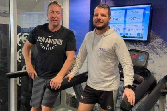 Roosters coach Trent Robinson (left) in the altitude room he used to acclimatise ahead of climbing Mount Kilimanjaro.