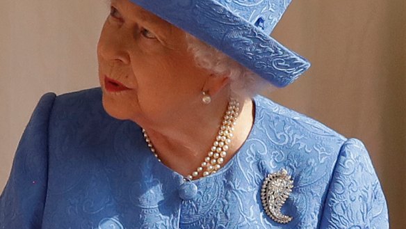 The Queen wore the same brooch her mother wore to her father's funeral.