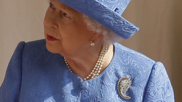 The Queen wore the same brooch her mother wore to her father's funeral.