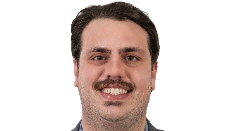 Lawyer crashes car en route to library after smoking joint