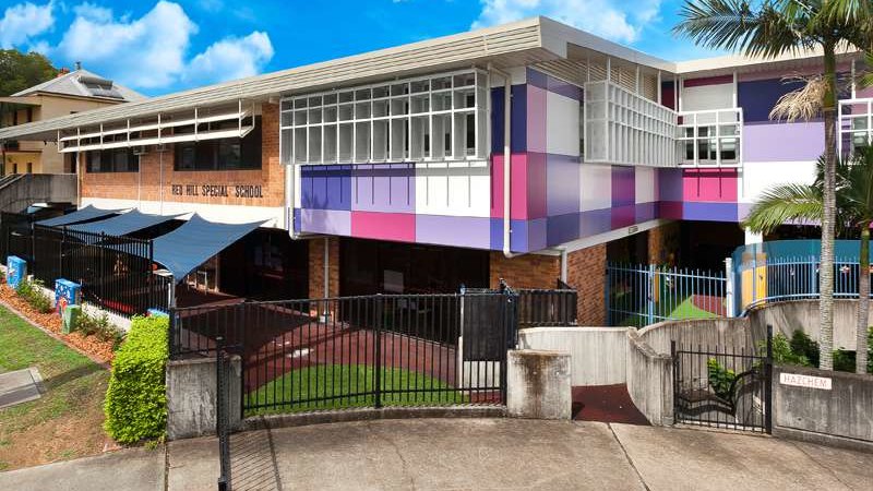 Teachers union takes special school funding fight to industrial court