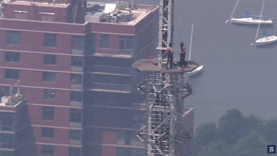 Daredevils climb antenna at top of Empire State Building, get engaged (australia) — SMH