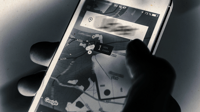 Banned drivers reinstated as Uber phones in complaint investigations