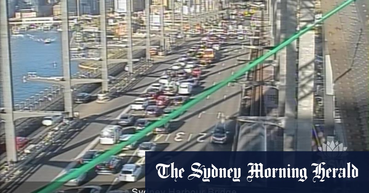 Gridlock on Sydney Harbour Bridge after head-on collision