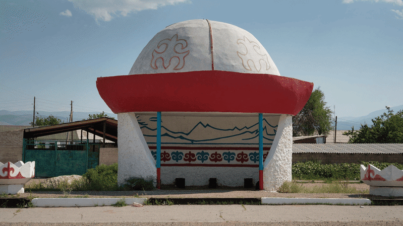 Western Sydney has a bus shelter problem. The former Soviet Union could help