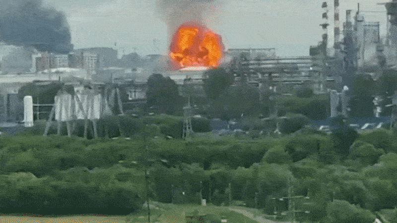 Ukraine strikes Moscow in biggest drone attack of war