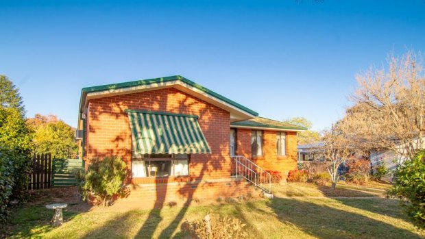 There is no reserve on the auction of 5 Harding St, Watson, meaning it is going to sell to the highest bidder and the proceeds go to Camp Quality.