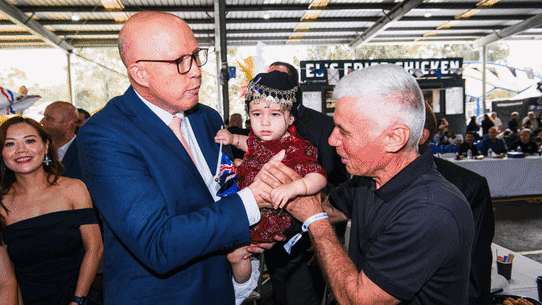 Peter Dutton visits a mosque