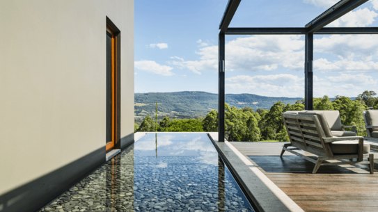 Ooralba Estate; Mitchelton Airstream Hotel; Hazelwood Estate; Cabn X; Kittawa Lodge; Hideaway Litchfield.