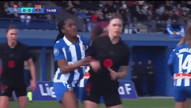 Mapi León