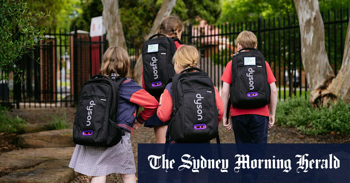 Pollution-sensing backpacks to be worn by students in Melbourne's inner west - Vimarsana News
