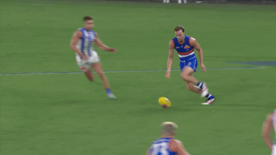 Jackson Archer and Luke Cleary collide.