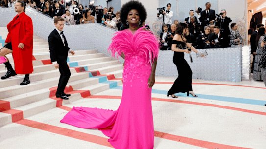 Celebrities embracing the pink trend.