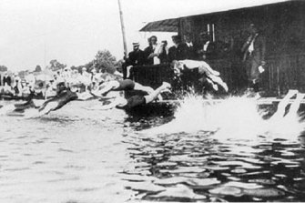 An Olympic swimming race in the Seine at the Paris 1900 Olympics.