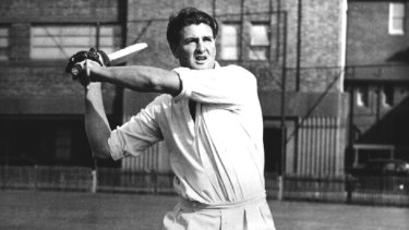 rounder keith miller secret being happy work life cricketer round great fairfax credit