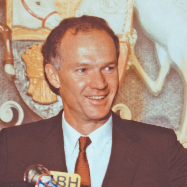 Labor leader Wayne Goss claims victory in the 1989 Queensland state election.