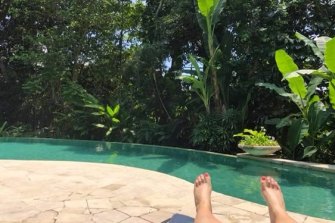 Back in January 2020, in this pool in Bali, Yolanda Dorosz first felt a numbness in her leg.