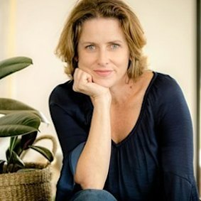 Author Sarah Clutton met her father in her 20s.