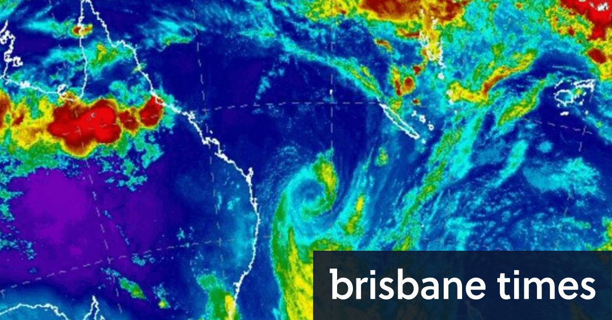 Ex-tropical Cyclone Seth membawa angin yang merusak dan ombak yang berbahaya