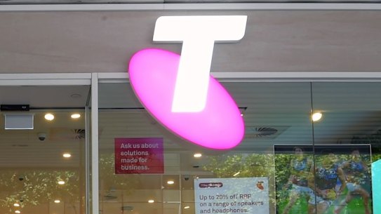 Telstra is experiencing a widespread  outage.
