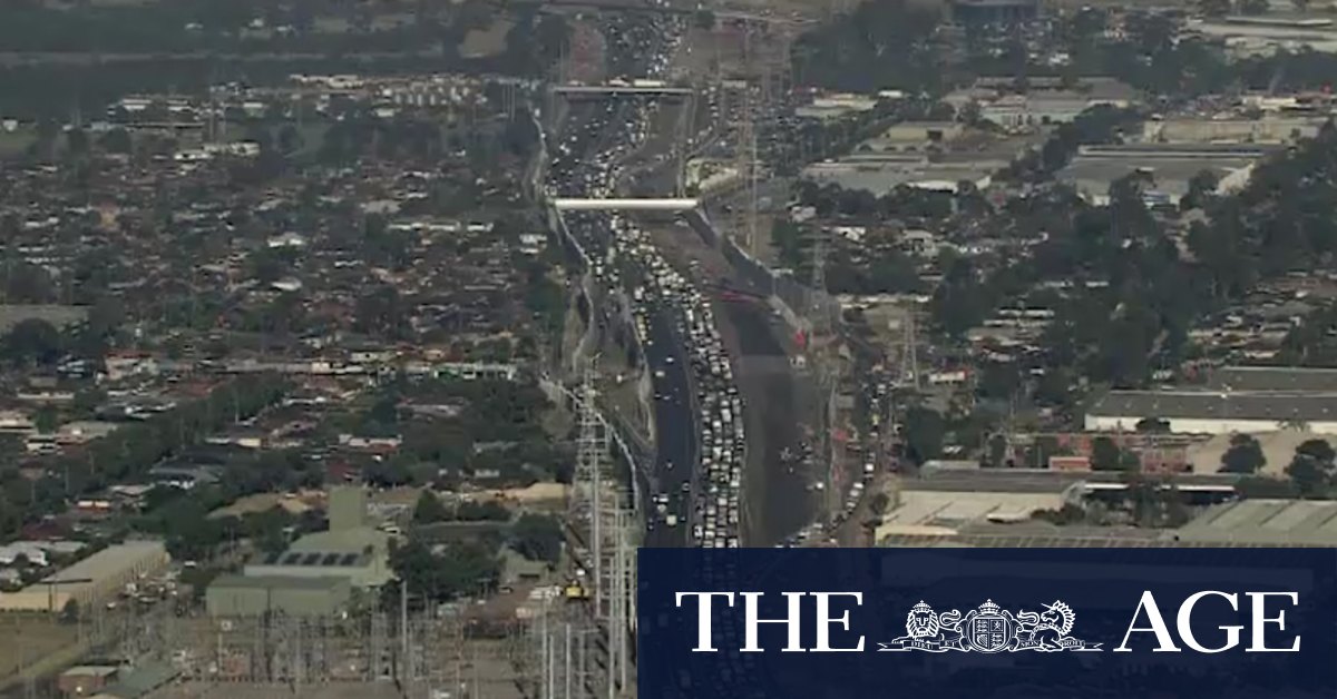 Melbourne's traffic jams are back to pre-COVID levels as commuters shun public transport - Vimarsana News