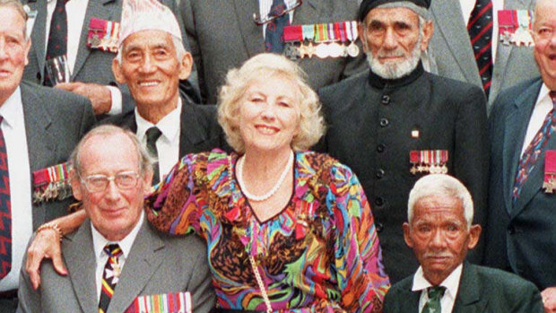Britain's Dame Vera Lynn with Victoria Cross holders from the Second World War in 1995.