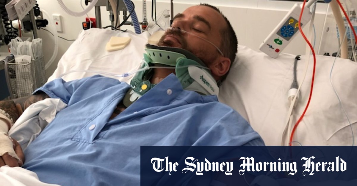 Beach tragedy: Perth dad paralysed by freak wave three days after Christmas - Vimarsana News