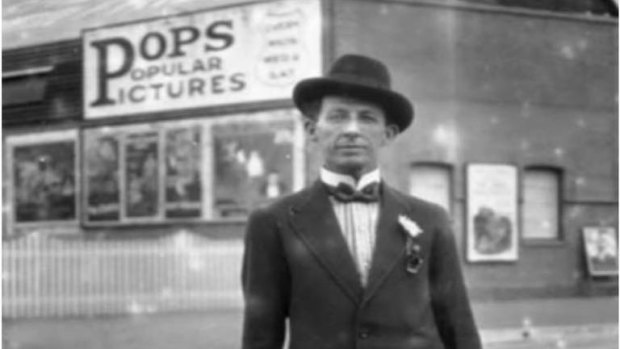 Bertie Moore outside Red Hill’s Pop’s Popular Pictures in the 1920s. 