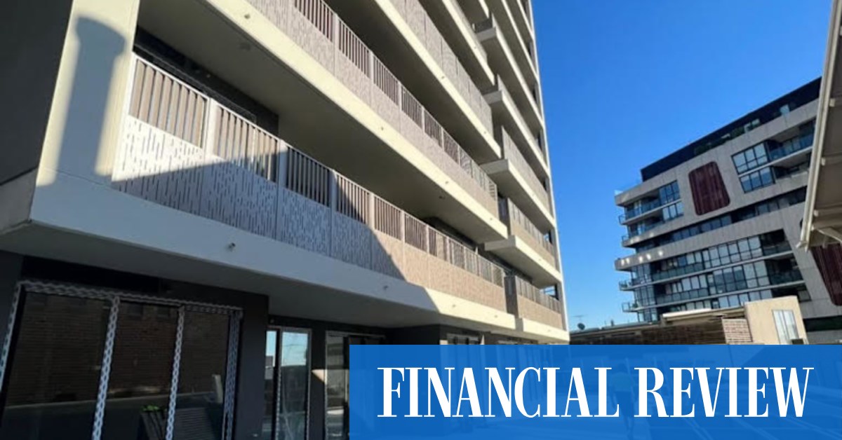 Developer builds first then sells in 'dead' off-the-plan market - Vimarsana News