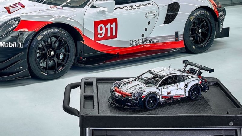 Lego porsche 911 rsr build time cheap