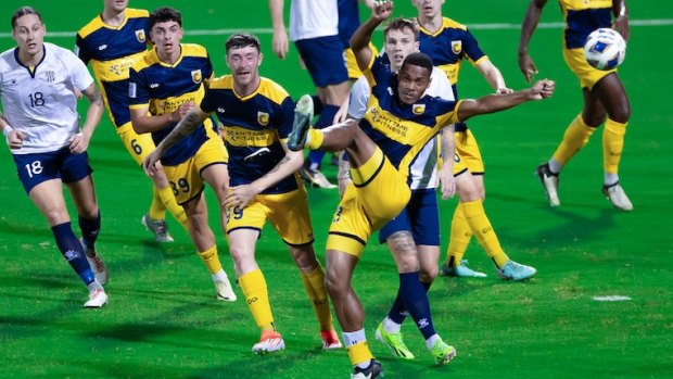 Central Coast Mariners on track for historic treble after AFC Cup triumph