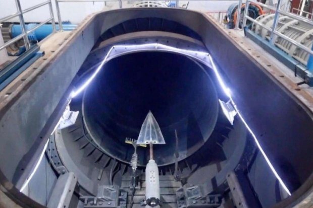 China is building a hypersonic wind-tunnel in Beijing to help it test faster aircraft at up to 30 times the speed of sound.