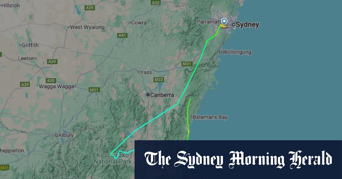Light plane crashes in southern NSW on return to Sydney