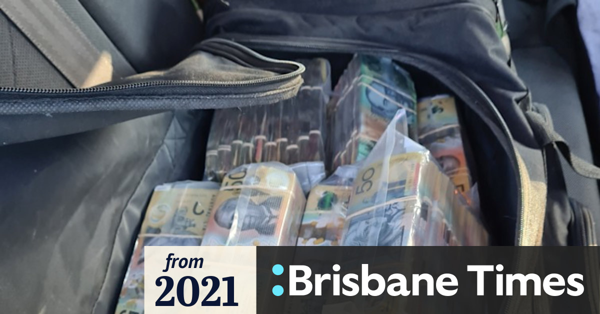 Police find $3 million in cash on the back seat during traffic stop