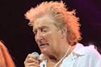 Rod Stewart faced backlash from fans after he looked puffed out on stage