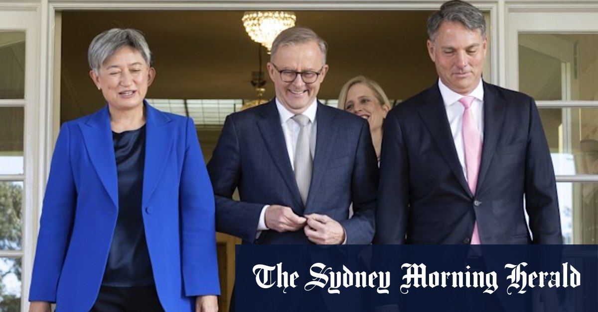 Labor to investigate asylum seeker boat arrival as frontbench takes shape - Vimarsana News