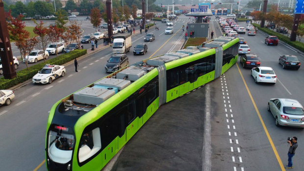 The battery-powered trackless tram, or ART, in operation in Zhuzhou, showing the trackless autonomous guidance system. 