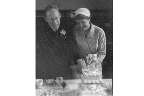 Tony and Jean at their wedding in 1955. 