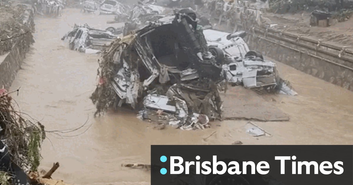 Beijing floods: Typhoon Doksuri leaves dozens dead, missing - Vimarsana News