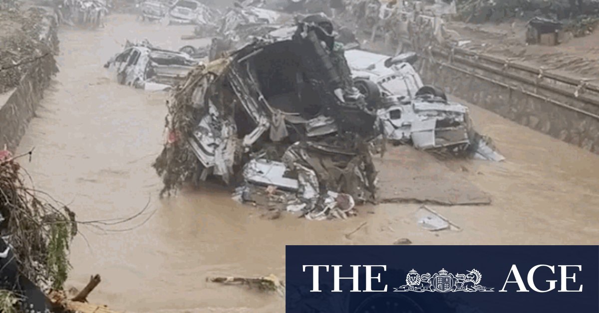 Beijing China floods leave dozens dead, missing - Vimarsana News