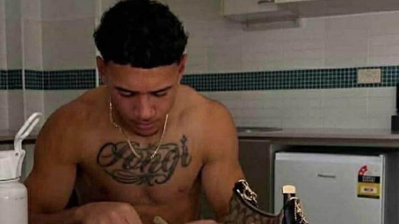 ‘It could have been parsley’: Iongi draws political support over scandal