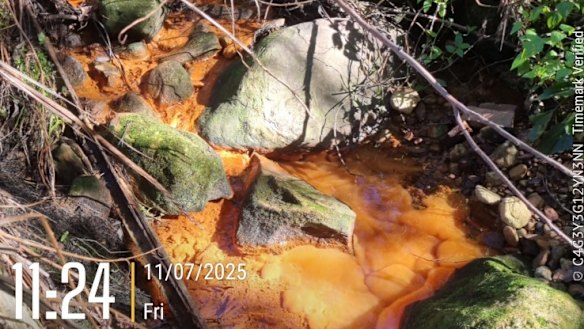 A photo of the orange-coloured pollution.