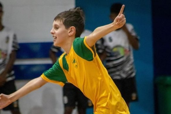 Jack Davey playing Futsal.
