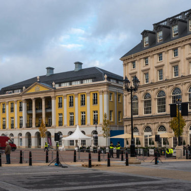 The Duchess of Cornwall Inn (right) and Strathmore House (left) facing Queen Mother Square.