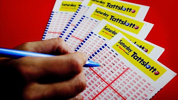 News and lottery agents remain unhappy that controversial wagering operation Lottoland has new products which are still advertised as lotto.